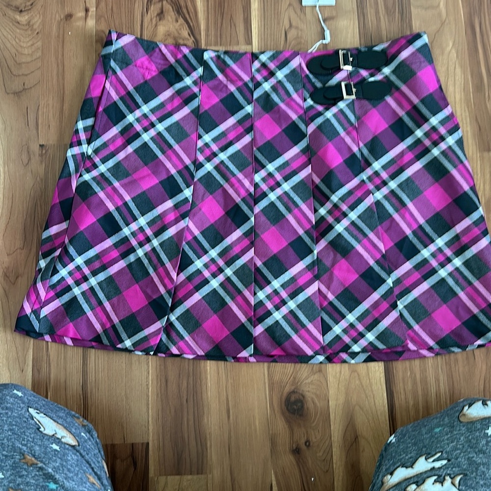 Skorts - Picture 1 of 7